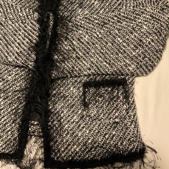 Zara Women Fringe Edges Textured Blazer Size 10 Black Cream - Picture 4 of 12